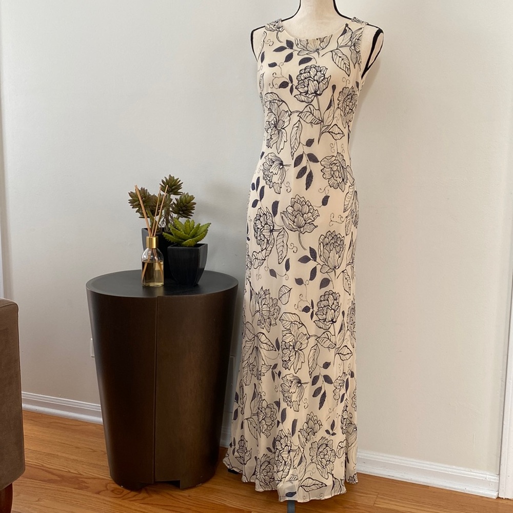 Ann Taylor maxi dress.  Event ready!